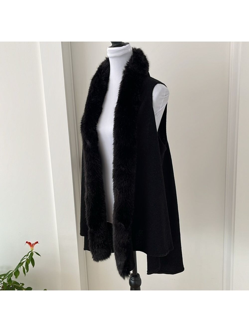 JOSEPH RIBKOFF Black Long Sleeveless Vest Faux Fur Trim Elegant Day to Night